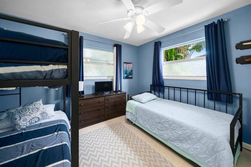 Palm Paradise-Seaside Home W Heated Saltwater Pool 劳德代尔堡 外观 照片